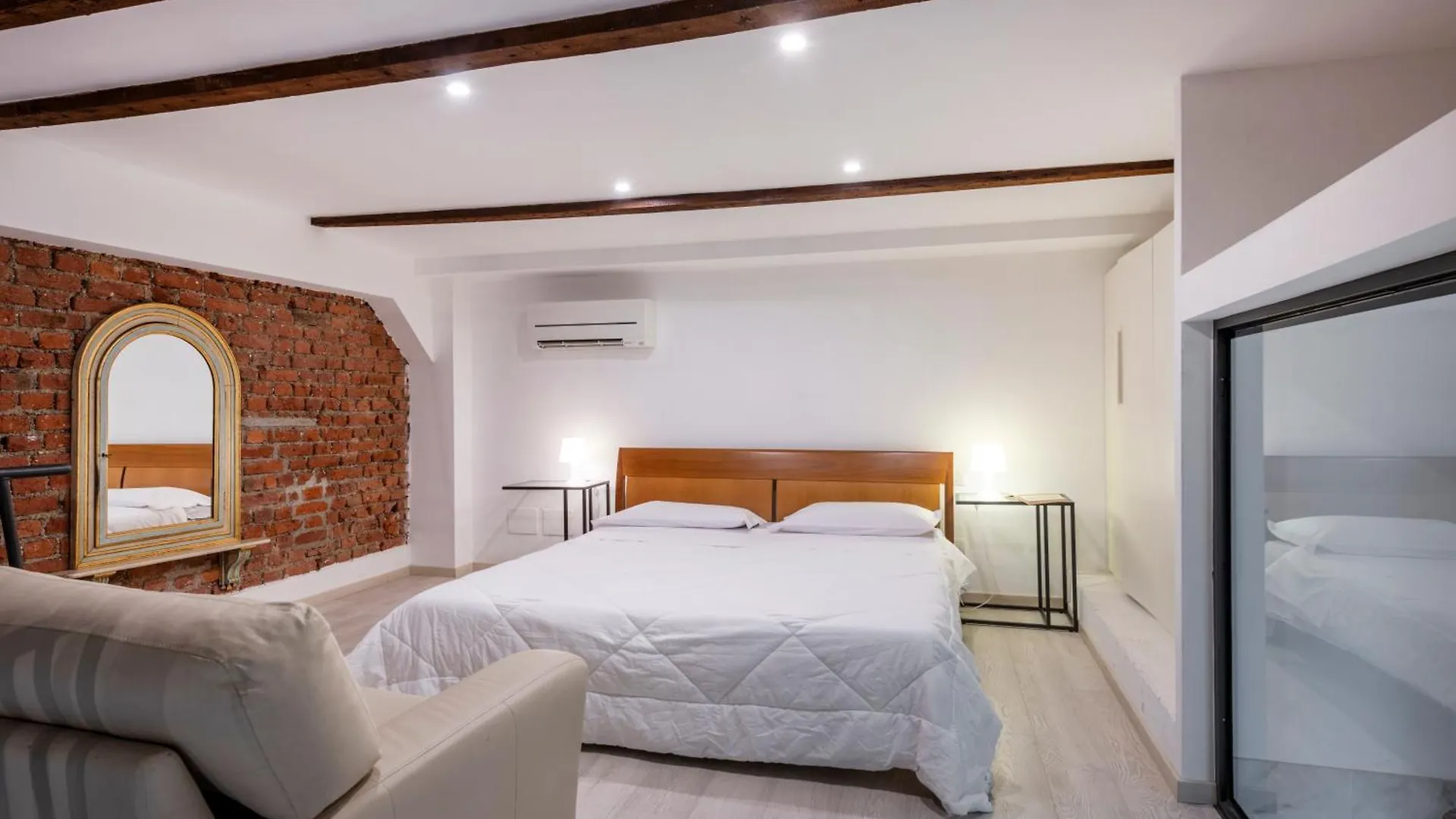 Loft Di Charme Nel Quartiere Isola - Milano Lägenhet Italien